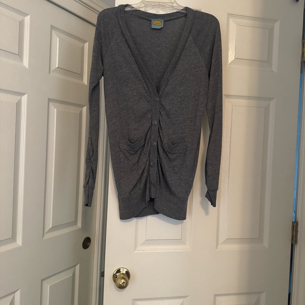C&C Adorable Gray Button-Up Cardigan